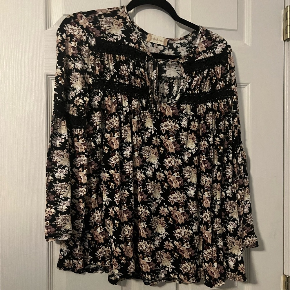 Altar'd State Floral Blouse - Black and Cream